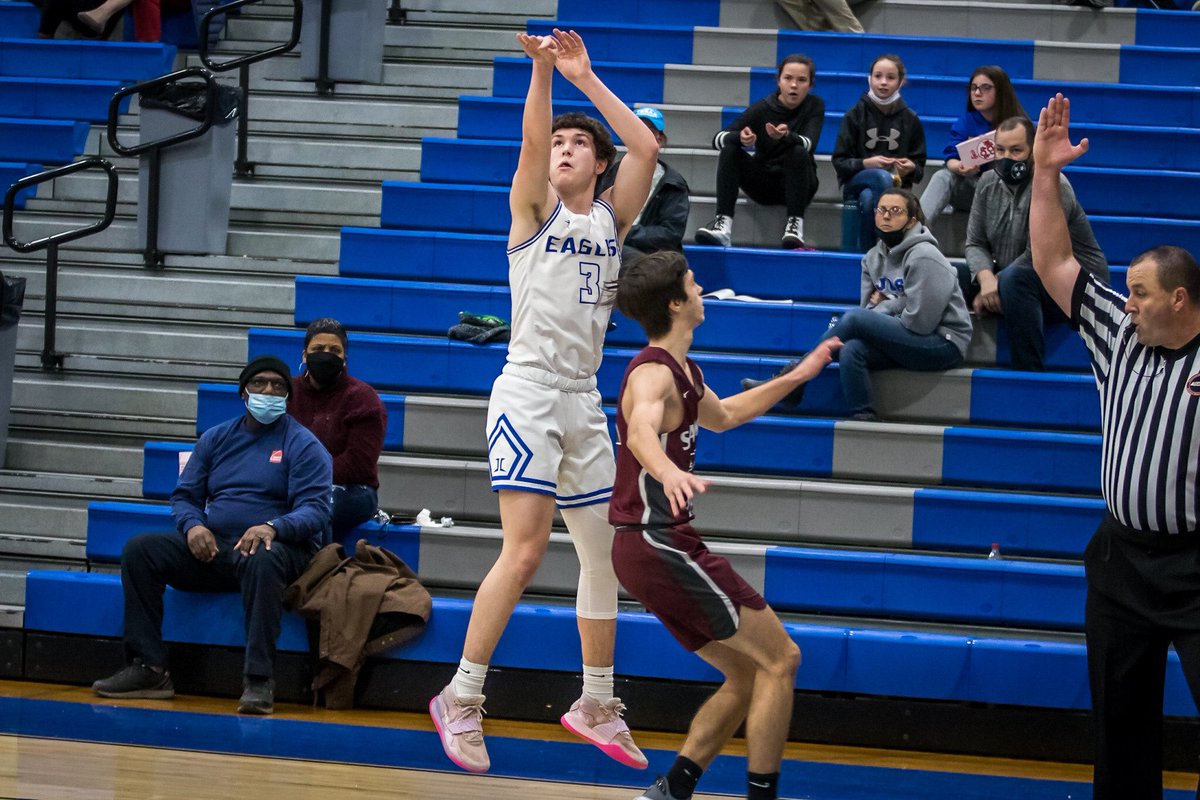 Two Eagles named to the All-District teams!

1st Team: Dylan Arnold
2nd Team: Aaron Smith