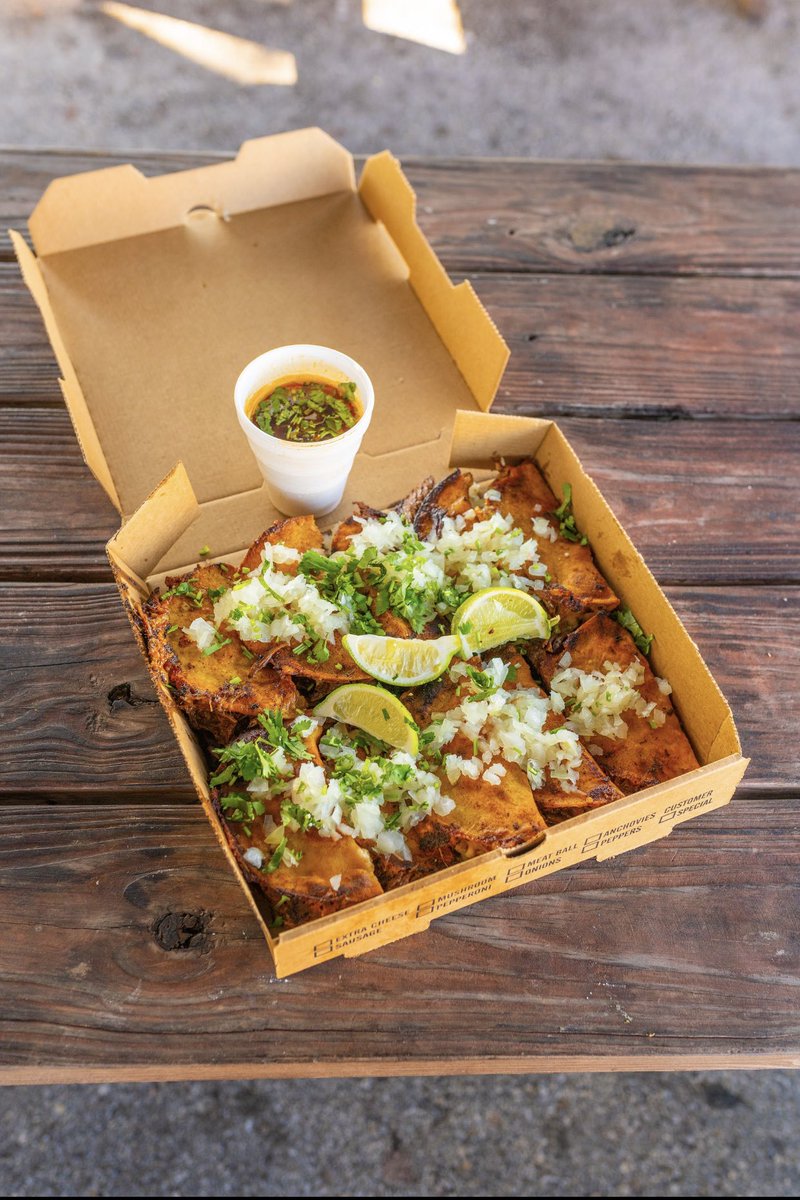 tiagostacos's tweet photo. ‼️TACO TUESDAY‼️

‼️RETWEET FOR YOUR CHANCE TO WIN A TACO BOX MARGARITA COMBO‼️ https://t.co/AKfUJVOOT9