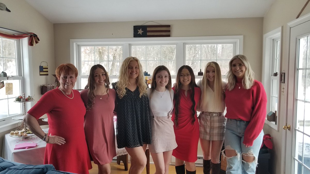 1st annual PVHS cheer seniors 2021 mother/daughter Valentine's ❤#pvcheerlove #maskedforeverythingbutpicture #sociallydistant #highteatime #aperfectlylovelyevent
