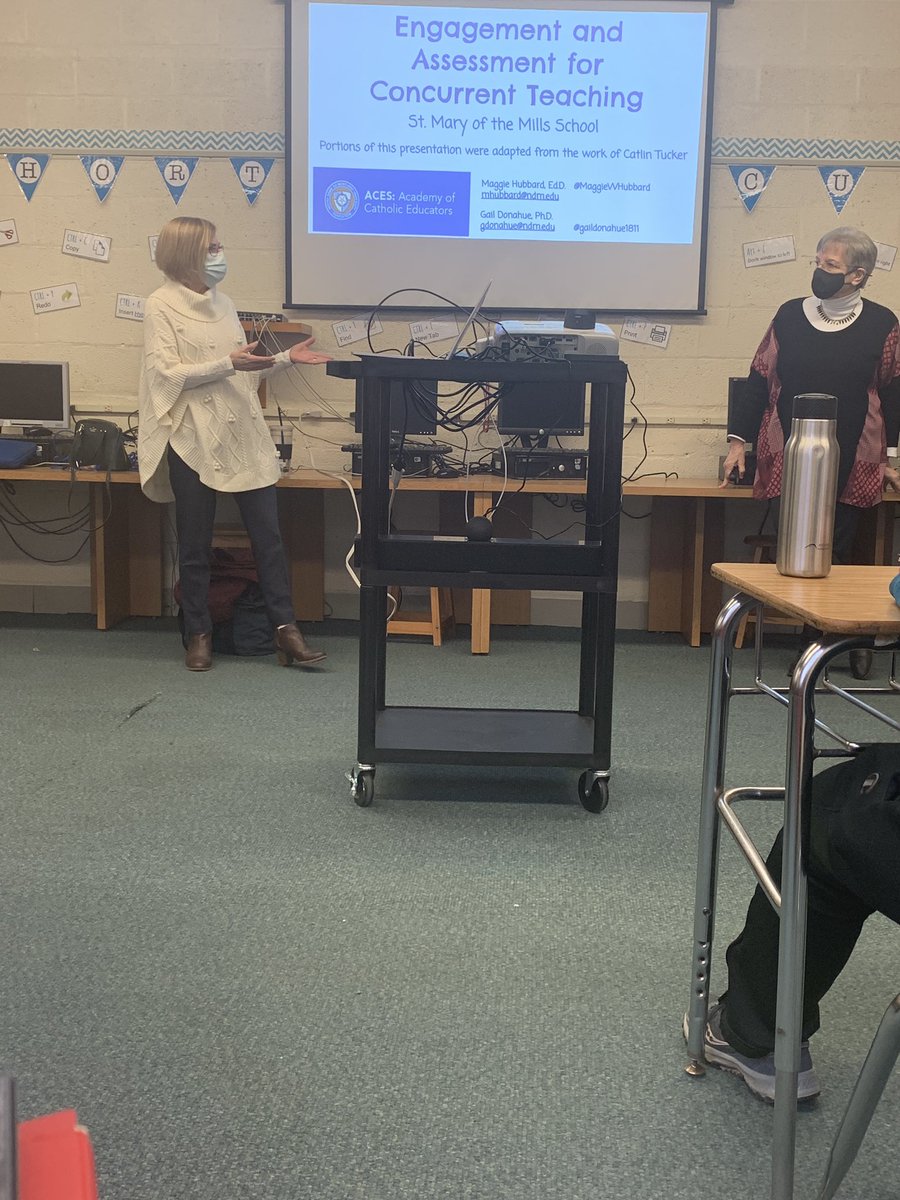 Missnoedventure's tweet photo. It feels great to see familiar faces ☺️Thank you @MaggieWHubbard and @gdonahue1811 for your wonderful PD! #alwaysreadyalwayslearning #virtualteaching #distancelearning @StMaryOTMS https://t.co/wcBMvSXzqj
