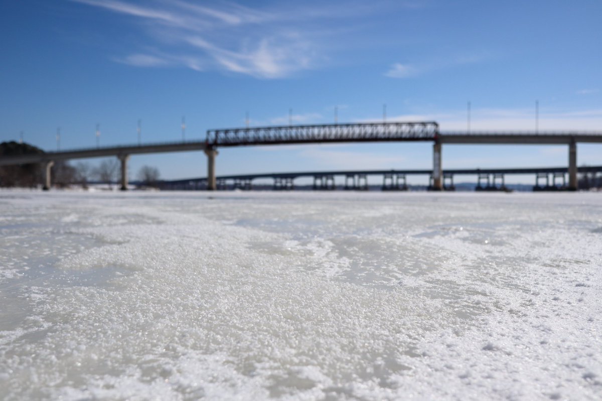 The Little Maumelle River slack water is frozen from bank-to-bank at Two Rivers. Main channel Arkansas River is still liquid @KATVToddYak @KATVJames <a href="/KATVNews/">KATV News</a>