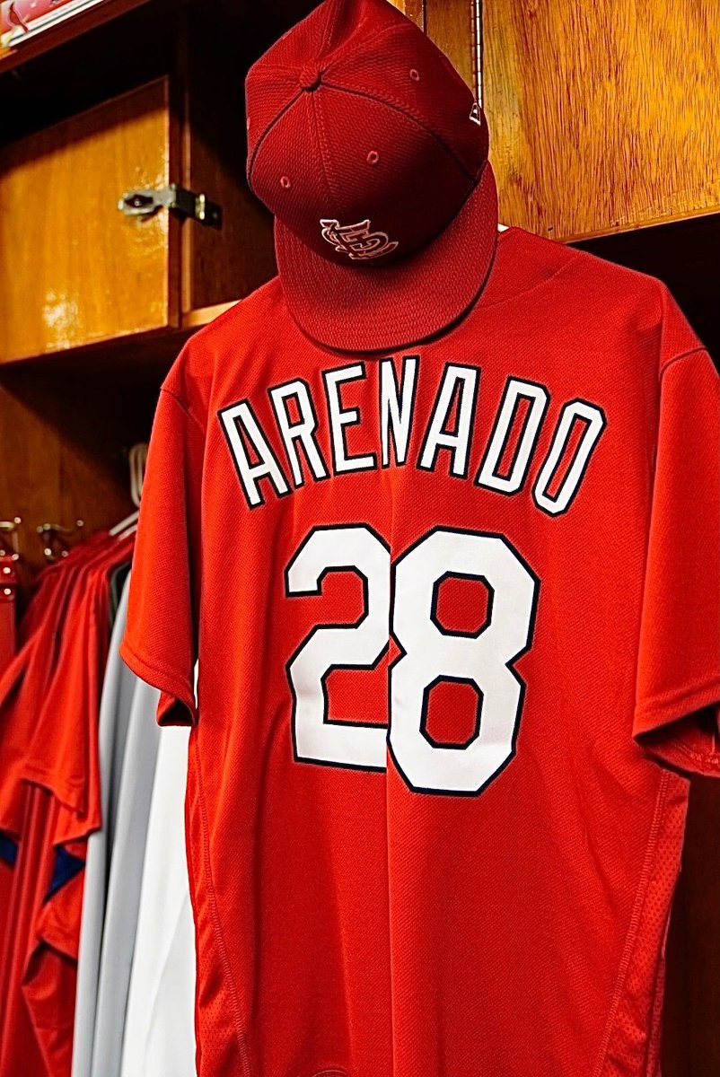 New jersey in the clubhouse 😍