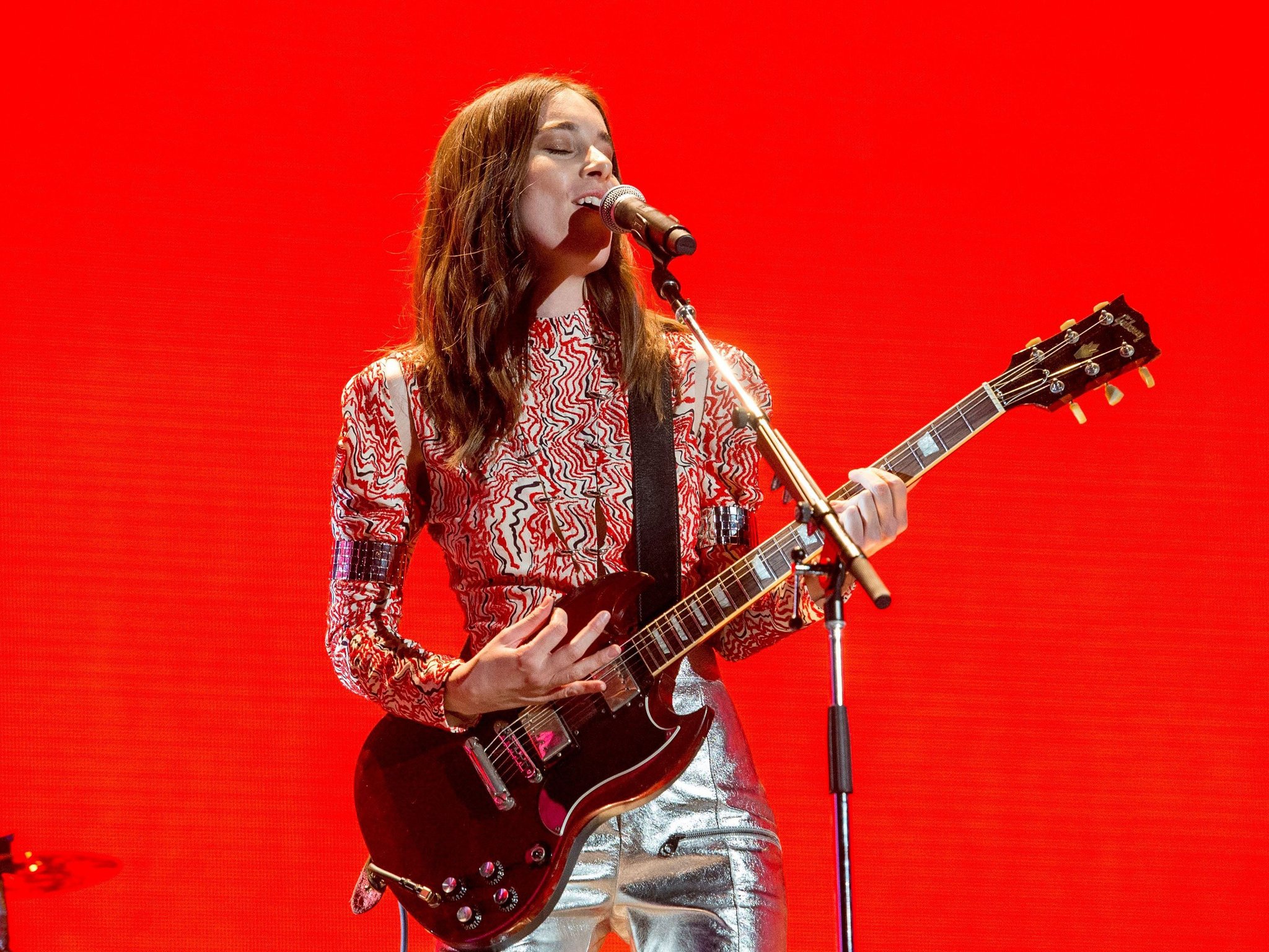 Happy birthday to my fav angelic shredding queen and absolute love of my life, Danielle Haim    