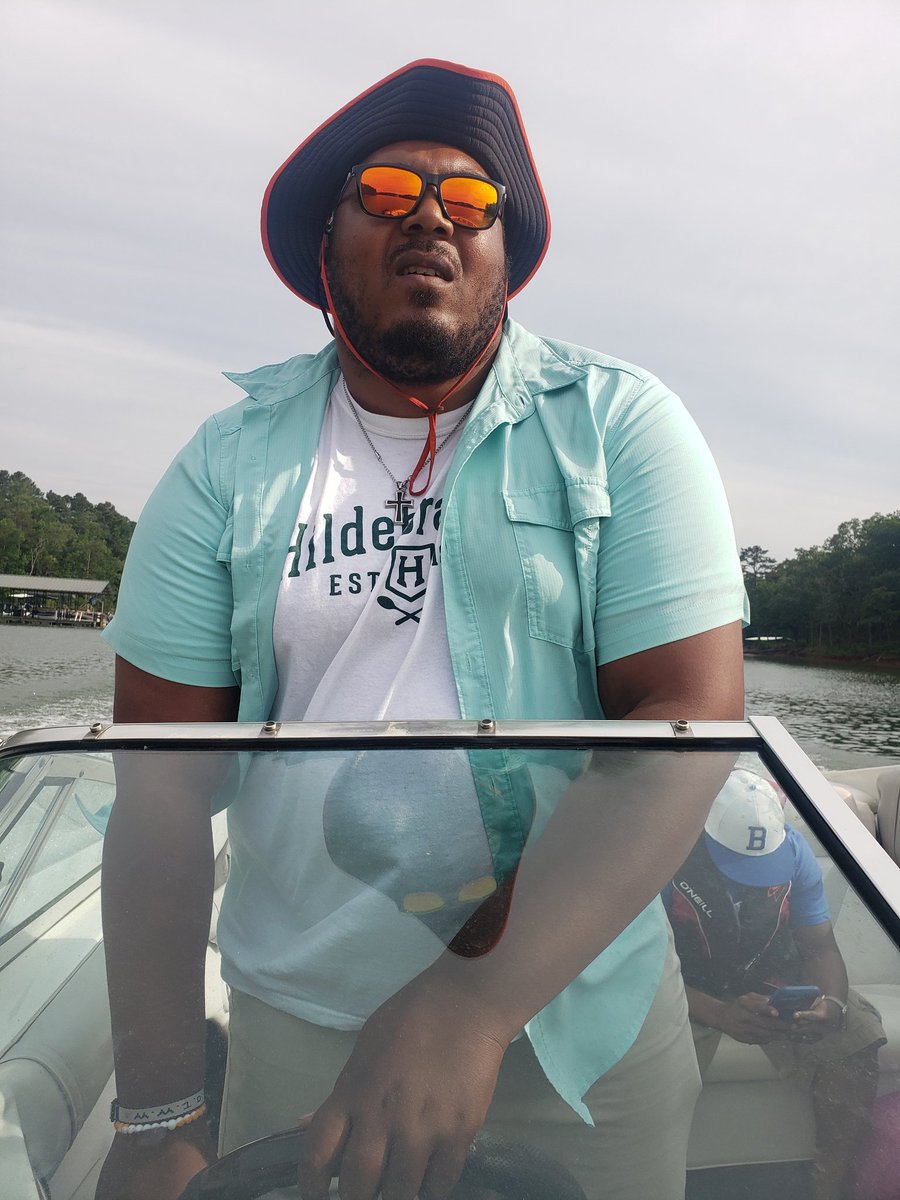 A big HAPPY BIRTHDAY to the one with one of the biggest hearts for this team!  We love you Coach Anderson!!! <a href="/DarkSideD_FB/">DarkSide Defense</a>