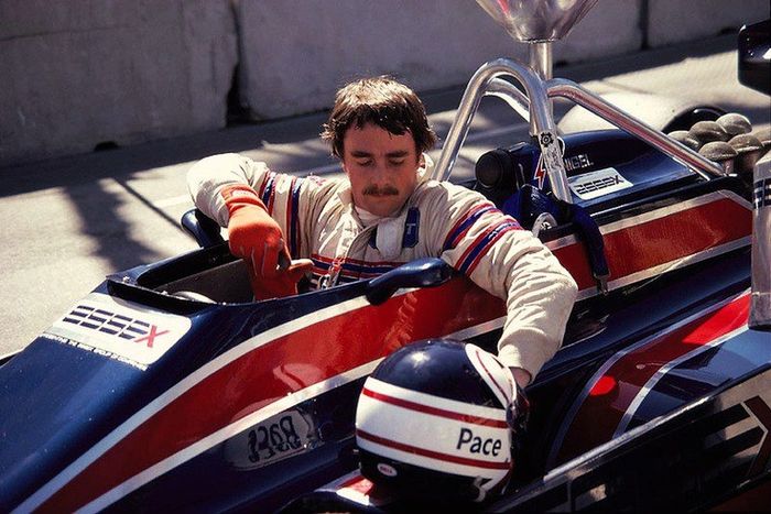 Nigel Mansell. Hope you all enjoyed the Launch of the MCL35M, what a beauty   @MandiLeadbitter  @ceciliatapia  @4378cah  @RlCClARDO  @MarykeHip  @McLarenDoggo  @McLarenCollectr  @NATHANF1RACING  @JOZlLIAN  @joegwilliamf1  @dan_mclarenf1  @RacingTej86  @karenfthompson  @soF1ethomson