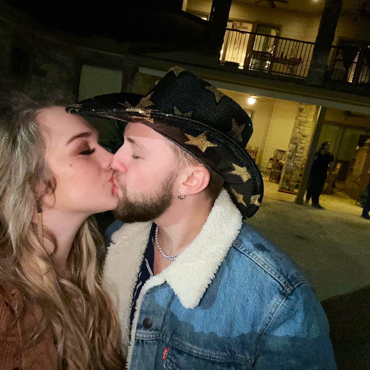 DarciSnider's tweet photo. Happy 3 year anniversary to the love of my life💞 https://t.co/Wgu7dOMr9n