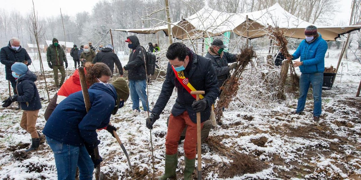 Arbitraire, incompétence ou ridicule? Alexander de Croo a enfreint les mesures anti-Covid dlvr.it/RsqzTQ