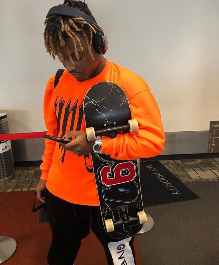 Hot Freestyle on X: Juice WRLD now has 50 songs with over 100 million  streams on Spotify 💿📈  / X