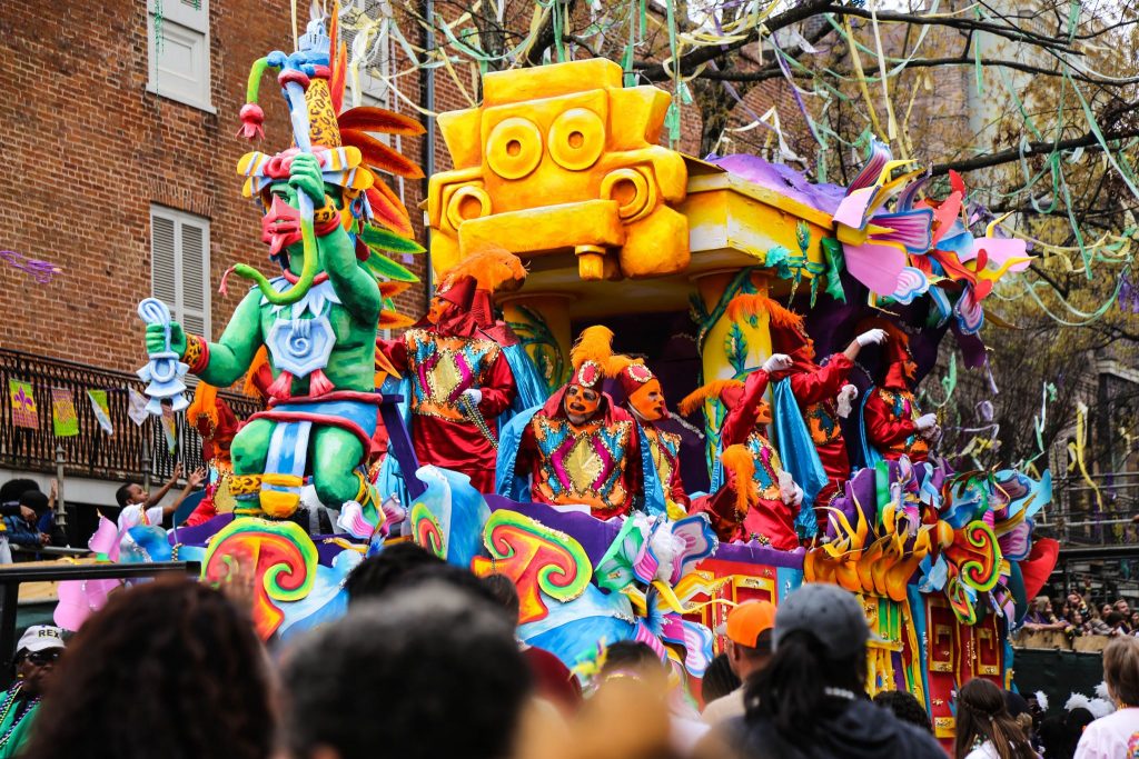 Hop là, notre guide "Mardi Gras à la Nouvelle-Orléans" est en ligne. De quoi se préparer (on l'espère) pour les prochaines années. <a href="/VisitNewOrleans/">Visit New Orleans</a> <a href="/LouisianaTravel/">Explore Louisiana</a> 

lostintheusa.fr/2021/02/16/mar…