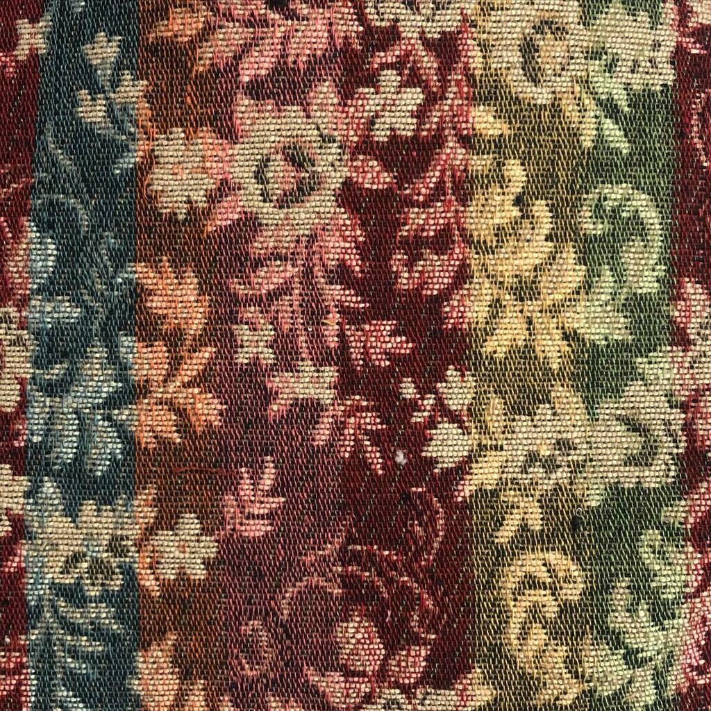 2ndCrist's tweet photo. Find your color or colors!!! 

#color #artwork #art #pattern #designinspiration #design #inspirational #inspire #crafts https://t.co/XHcPCclXHA