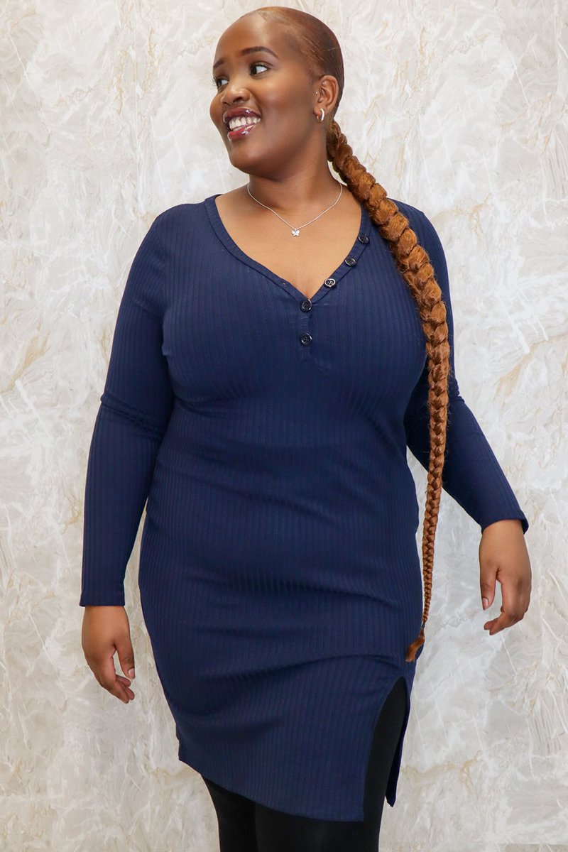 CurvaceousLtd's tweet photo. One word: STUNNING 😍 Loving this cotton dress, so comfy and cute! 

TAP THE PICTURE TO SHOP

#LockdownOutfit #CurvaceousFashion 

#curvy #plussize #curvygirl #plussizefashion #bodypositive #fashion #plussizemodel #curvyfashion #love https://t.co/dihhV4dWwY