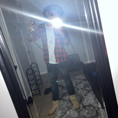 JesseQuechus09's tweet photo. #NewProfilePic https://t.co/cXNedZYzUm