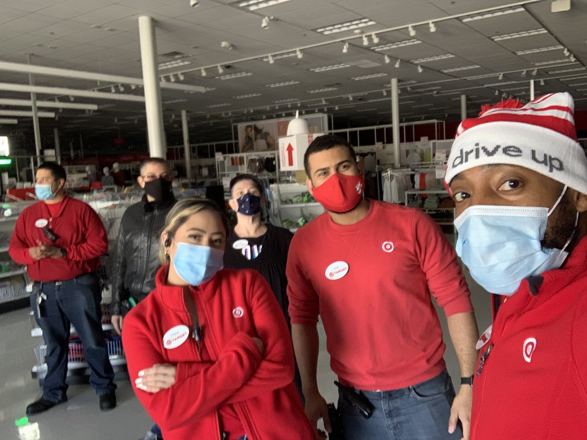#T3375 TLs when you are dedicated to what we’ve built. I love my team! A little winter weather won’t stop us. We love you <a href="/oskrrubo/">Oscar Rubio</a>