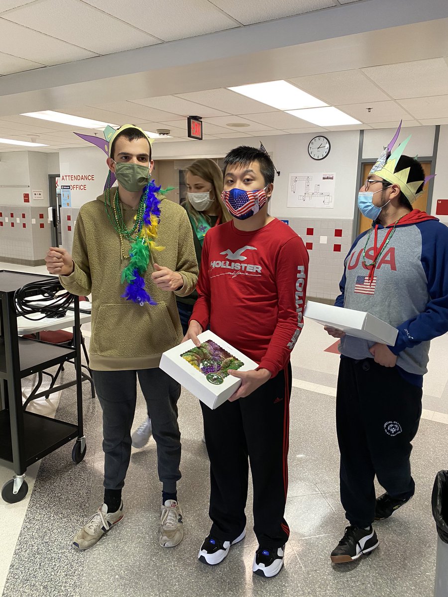 Megan Sherrill (@megansherrillap) on Twitter photo We are celebrating a lot today <a href="/AnnandaleAtoms/">Annandale High School</a> !! Our Cat B students returned AND we’re celebrating Mardi Gras with king cake! 💫🍰🎭🎉⚜️ We are celebrating a lot today <a href="/AnnandaleAtoms/">Annandale High School</a> !! Our Cat B students returned AND we’re celebrating Mardi Gras with king cake! 💫🍰🎭🎉⚜️
