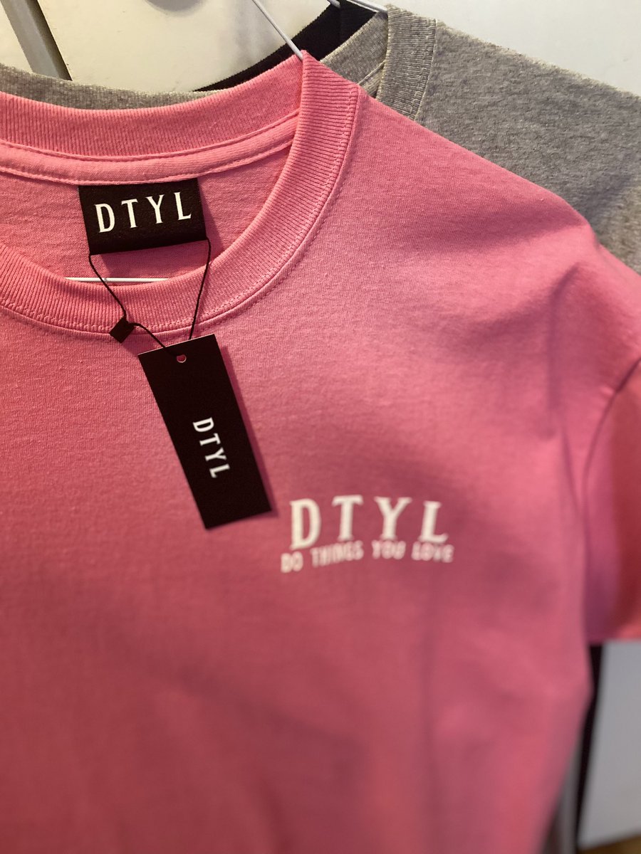 DTYLUK's tweet photo. DTYL Oversized T-shirts OUT NOW! dm for enquiries https://t.co/DlKKVodAHT
