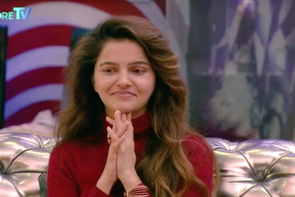 Voting lines are refreshed kindly start voting again with the same ids

Now focus on voting &amp; give your best for it everyday 

Do #VoteForRubinaDilaik 🙏
#RubinaDilaik