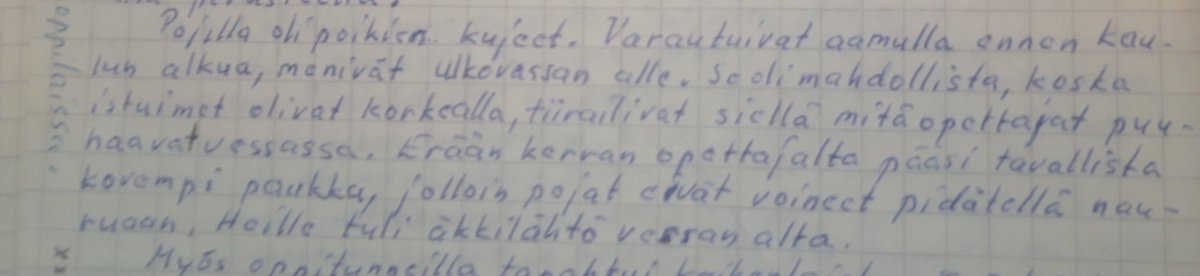 AgedNovel's tweet photo. Pilotti kohteemme vanha puimalato, jossa mm. vielä vanhemman riihen hirsiä on Hirvola 16 tilan rakennuksia Liperissä. Tilan perillinen on aikoinaan kirjoittanut #muistelmat, jossa mm. tämä #tarina.  
#agednovel #huonekalu https://t.co/DdAcFmjffi