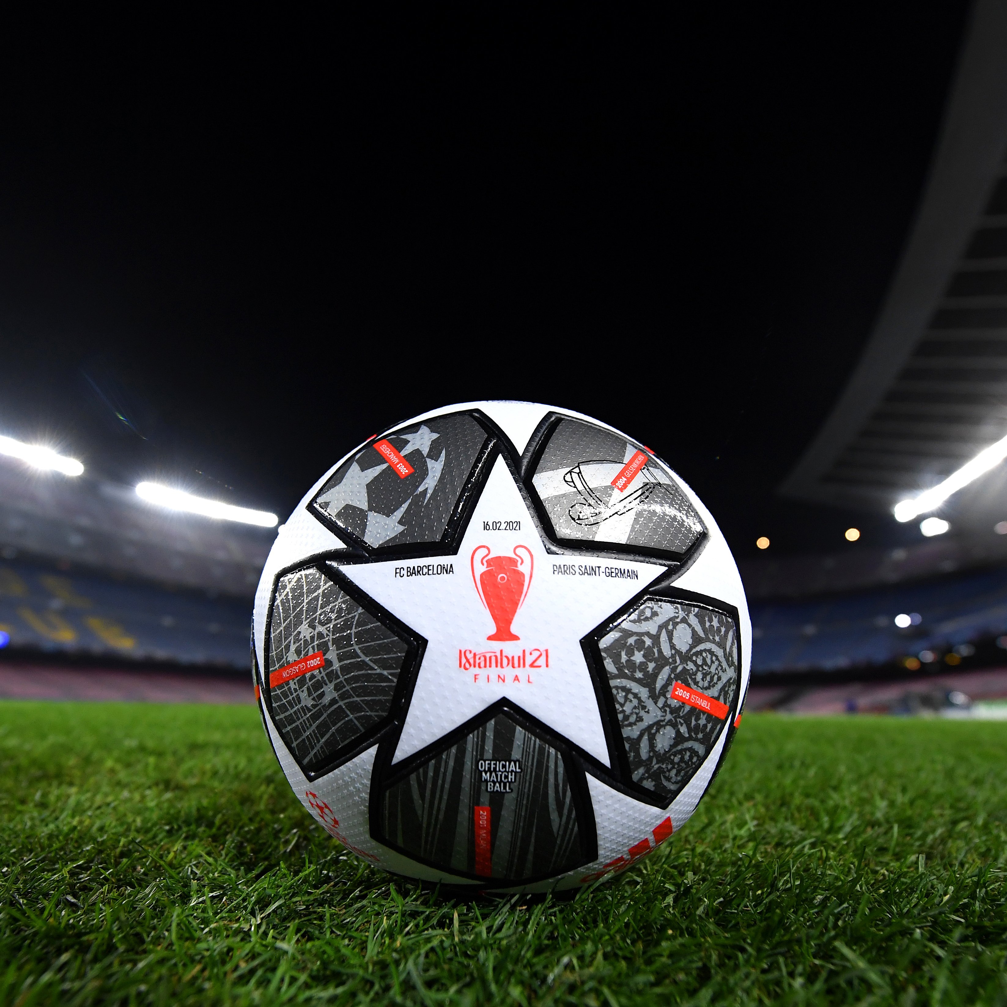 Мяч UEFA Champions League 2022