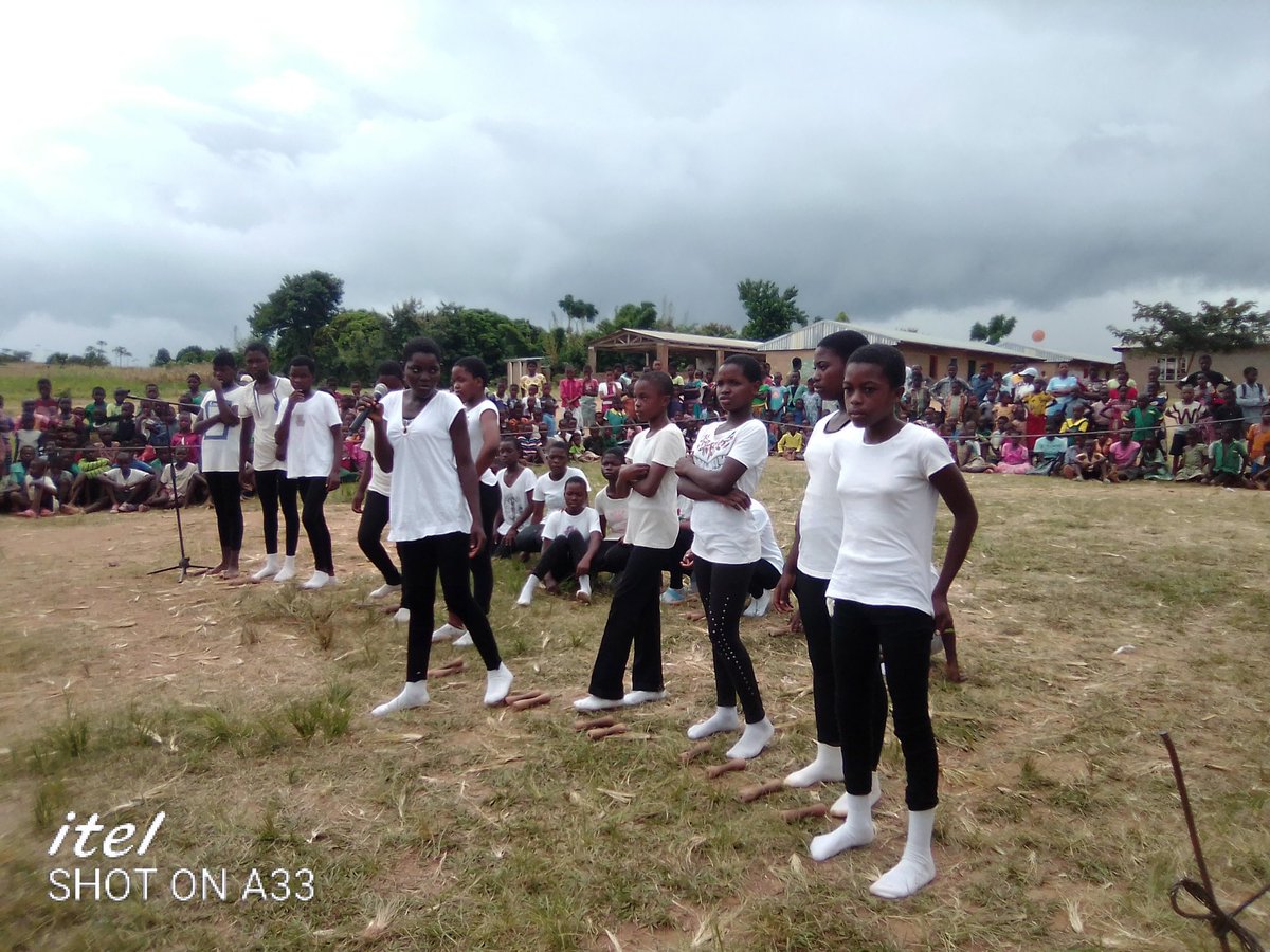 ElijahSandram1's tweet photo. CENTRE FOR YOUTH AND WELFARE ORGANIZATION ( CYAWO)
These beautiful girls are dying due to unsafe abortion in Malawi. Honorable Members of Malawi support and pass the Top Bill in Parliament.
#SayyestoTopbill
#savelives
#safeabortionsismyright @FOCESE_Malawi @UNFPAMalawi https://t.co/FXSJmEZ98r