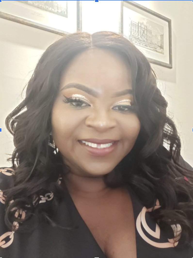 #ycdsbExcellence 

Teacher Joan Osawe led St. Br. Andre students to Top 3 recognition 3 years running in Waterloo’s Financial Literacy Comp.  She is praised for the post-secondary success of her business students, and promotion of Black culture &amp; leadership.

#BHMycdsb
@SBAtoday