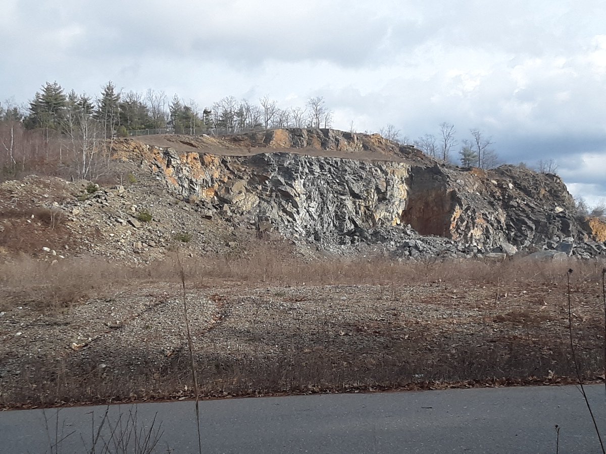 selfascaredness's tweet image. Self Ascaredness Podcast

castbox.fm/channel/Self-A…

#selfascaredness #podcast #granite #NewHampshire #grounding #MotherEarth #mentalhealth #spirituality #nature #NaturePhotography #sky #tree #SelfLove
