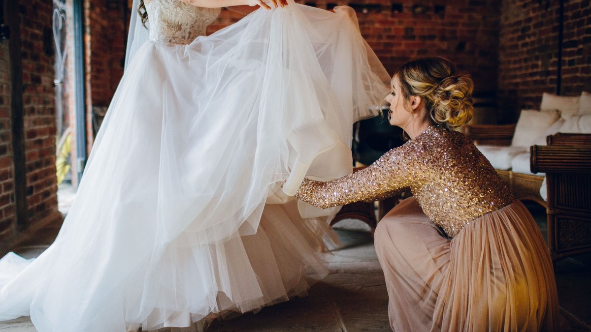 Distance is temporary - Love is forever. 
Here at the beautiful #stockFarmBarn we have intimate covid secure packages available.
Enquire now for more information - info@tattongroup.com
tattonweddings.co.uk 
#tattonweddings #intimateweddings #2021weddings #dogfriendlyweddings