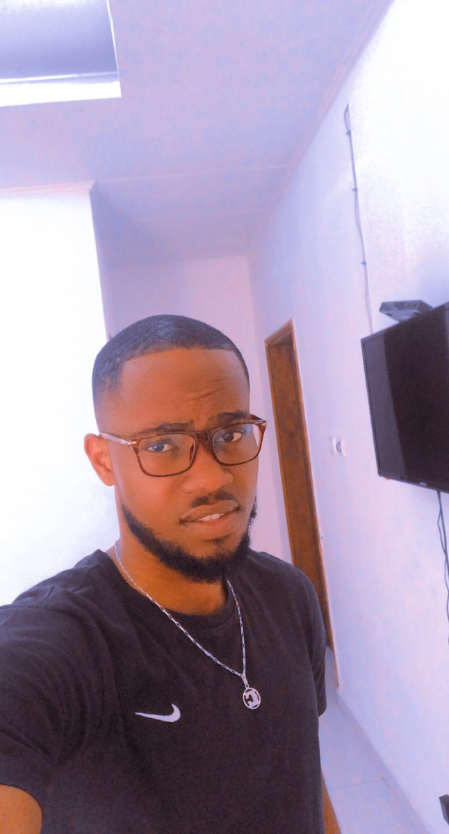 EssabaMba's tweet image. Make your own world by abiding by God’s principles ♥️🙏