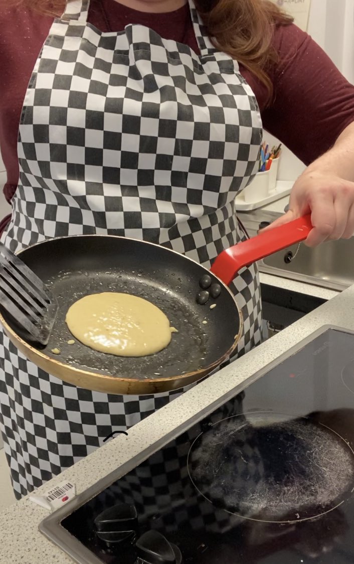 MissS_AandD's tweet photo. Today I got to assist in being a Home Economics teacher with the pupils still who are still learning in school. One of the highlights of this round of lockdown learning for sure. I hope the skill of demonstrating in art and design managed to translate to pancakes! #PancakeDay https://t.co/RifdYUMhB1