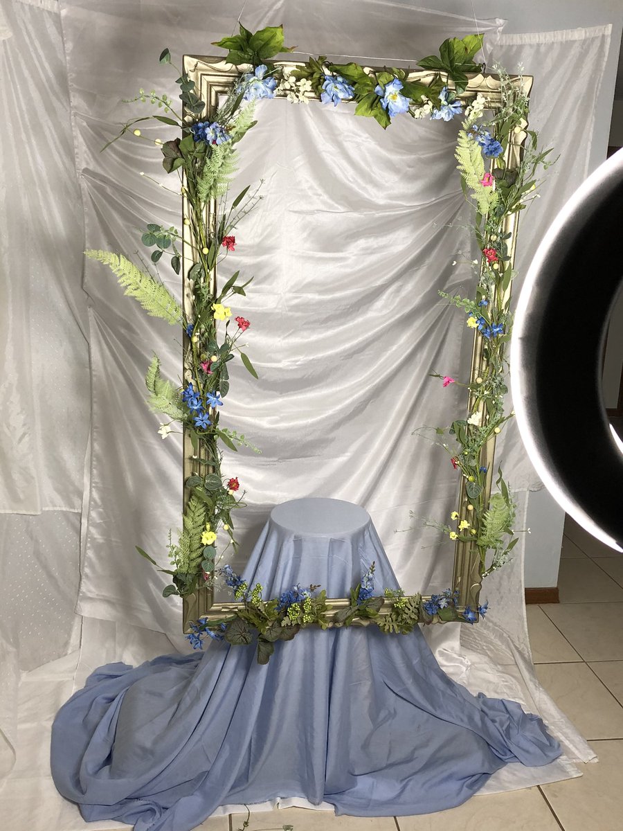 ChrisSoFly tweet media