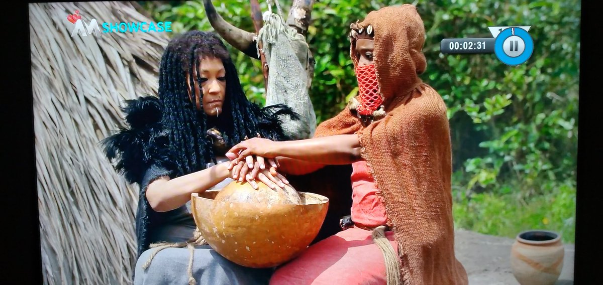 Uchesworld's tweet photo. Arenyeka meeting with Atigbi is like the case of the pastor who goes into an agreement with a native doctor. #AMRiona @_AMRiona #Atigbi #Arenyeka https://t.co/8MhrTUUtRy
