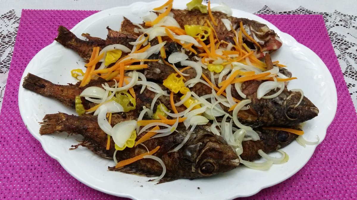 dianen9's tweet image. #stayingconsistent
Worked out as usual despite the smell of the escoveitch fish permeating the air in the house😋