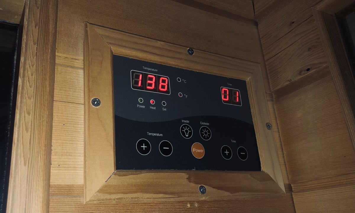 delduduit's tweet photo. One way to avoid the freezing 🥶 temps outside- a warm a tropical 139 degrees inside my sauna 🧖♂️
#sweat #heatwave #winter #hot
#loseweight #sweatitoff 🥵 https://t.co/OGl0j3c3DQ
