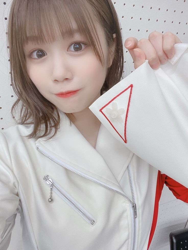 sakurazakapost's tweet photo. 櫻坂><乃木坂コラボ
20 日 武元唯衣
#櫻坂46 #坂道
#アイドル #モデル
#女優 #ブログ
#武元唯衣
#ちゅけもん
#ゆいぴー
#二期生 #滋賀
#yuitakemoto
#yuipi #chukemon
#shiga #2ndgeneration
#sakurazaka46
#櫻乃木坂コラボ
https://t.co/rm32zRYfTt https://t.co/YlqM3Yjsxh