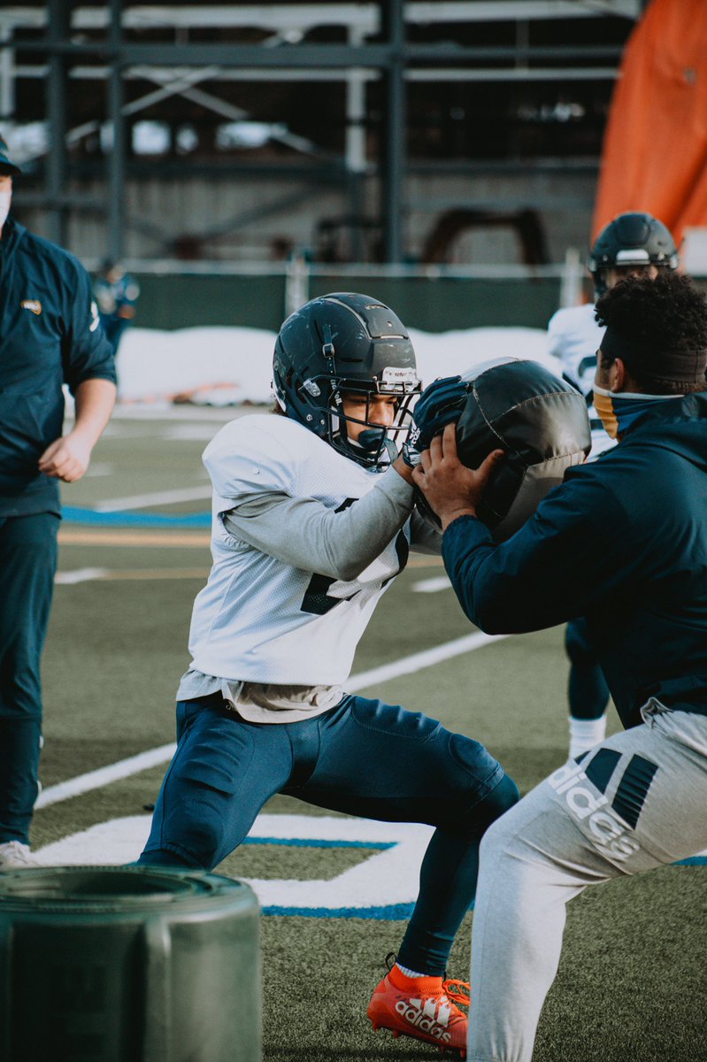 NAU_Football's tweet photo. 11 days until the 2021 Spring Season home opener, time for the hard work to start paying off.

#NAUStrong⚒️🌲💪 #CHOP https://t.co/f4LGGIXxOH