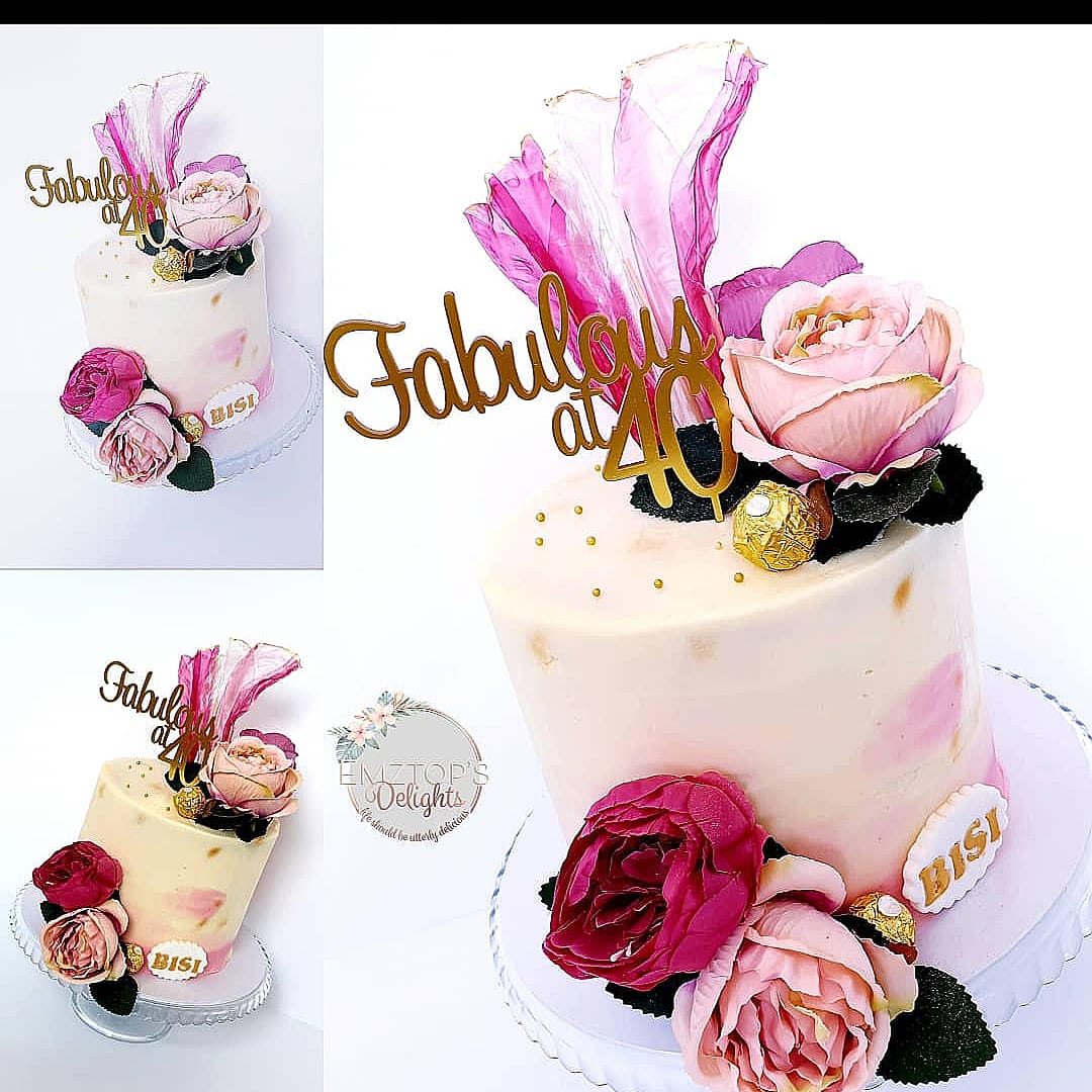 emzztop's tweet photo. Pretty cakes by @emz_top
Emztop's Delights UK https://t.co/thdHjsngaQ