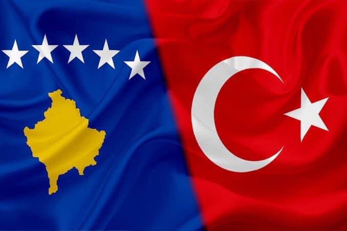 Dost ve kardeş ülke KOSOVA ‘nın
BAĞIMSIZLIĞININ 13.YILI KUTLU OLSUN.
Urime 13 vjetori i pavarësisë së Kosovës  #Kosova13  #Kosova