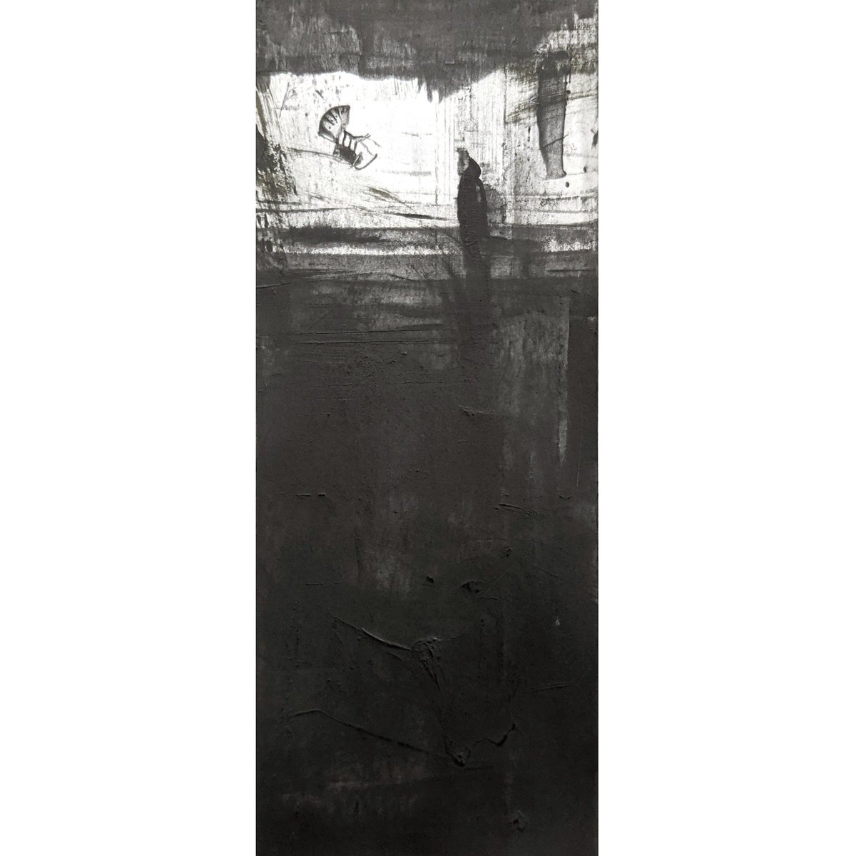 Louisa_Crispin's tweet photo. #trimtuesday
I've been working on the depth of the graphite over the last few days, fascinated by the textures and surface while scaling up. Once photographed that scale is lost - it could be one of these mini pieces:
FPP022
8 x 20 cm
Graphite
(Weblink : shop FlightPath Minis) https://t.co/ifW4m8oWJJ