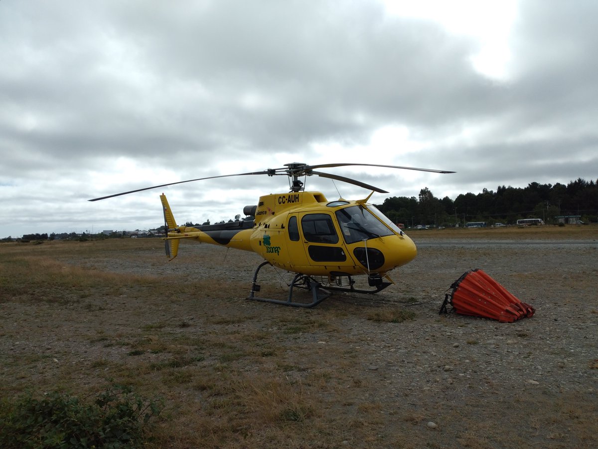 Club Aereo Puerto Montt- Chile (@capm_aereo) on Twitter photo DIA DEL BRIGADISTA. En nuestro Aeródromo #MarcelMarchantBinder #scpf de #PuertoMontt donde se basan las operaciones aéreas de combate al fuego, se realizó Homenaje a Brigadistas de <a href="/conaf_minagri/">CONAF - Corporación Nacional Forestal</a> con asistencia de <a href="/MinagriLosLagos/">Minagri Los Lagos</a> <a href="/VoceriaLosLagos/">Vocería Los Lagos</a> @CBPMO <a href="/onemichile/">Ex ONEMI</a> y <a href="/Capm_aereo/">Club Aereo Puerto Montt- Chile</a> DIA DEL BRIGADISTA. En nuestro Aeródromo #MarcelMarchantBinder #scpf de #PuertoMontt donde se basan las operaciones aéreas de combate al fuego, se realizó Homenaje a Brigadistas de <a href="/conaf_minagri/">CONAF - Corporación Nacional Forestal</a> con asistencia de <a href="/MinagriLosLagos/">Minagri Los Lagos</a> <a href="/VoceriaLosLagos/">Vocería Los Lagos</a> @CBPMO <a href="/onemichile/">Ex ONEMI</a> y <a href="/Capm_aereo/">Club Aereo Puerto Montt- Chile</a>