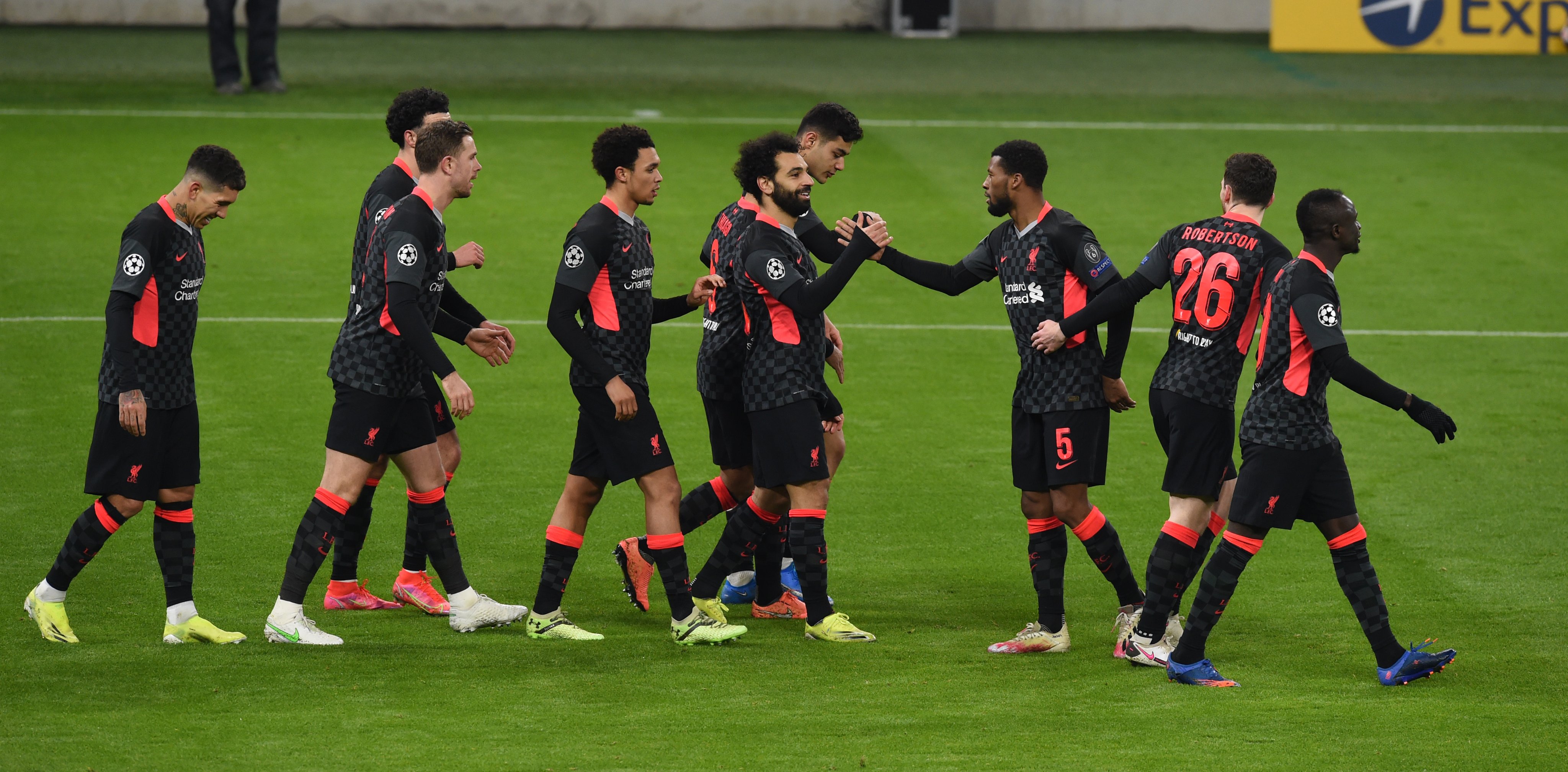 Con un Mbappé brillante y un Paredes fenomenal, el PSG goleó al Barcelona en el Camp Nou