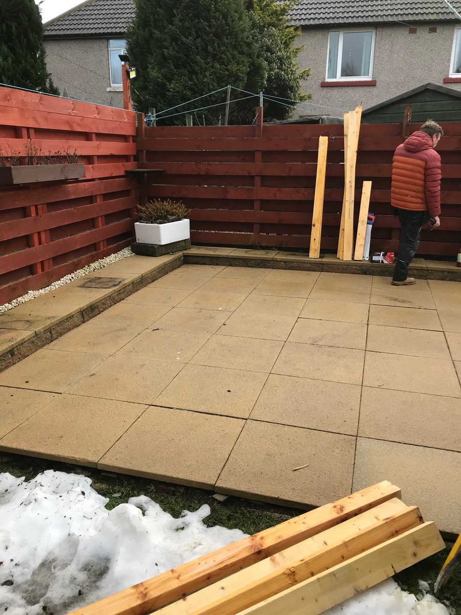 jamie87mcg's tweet photo. Great job from the boys today joists in, structure stood, roof on and insulation started 2nd garden room this year and hopefully the start of another section to our building company #gardenrooms#joinery#edinburgh https://t.co/tXsGOkdtKV