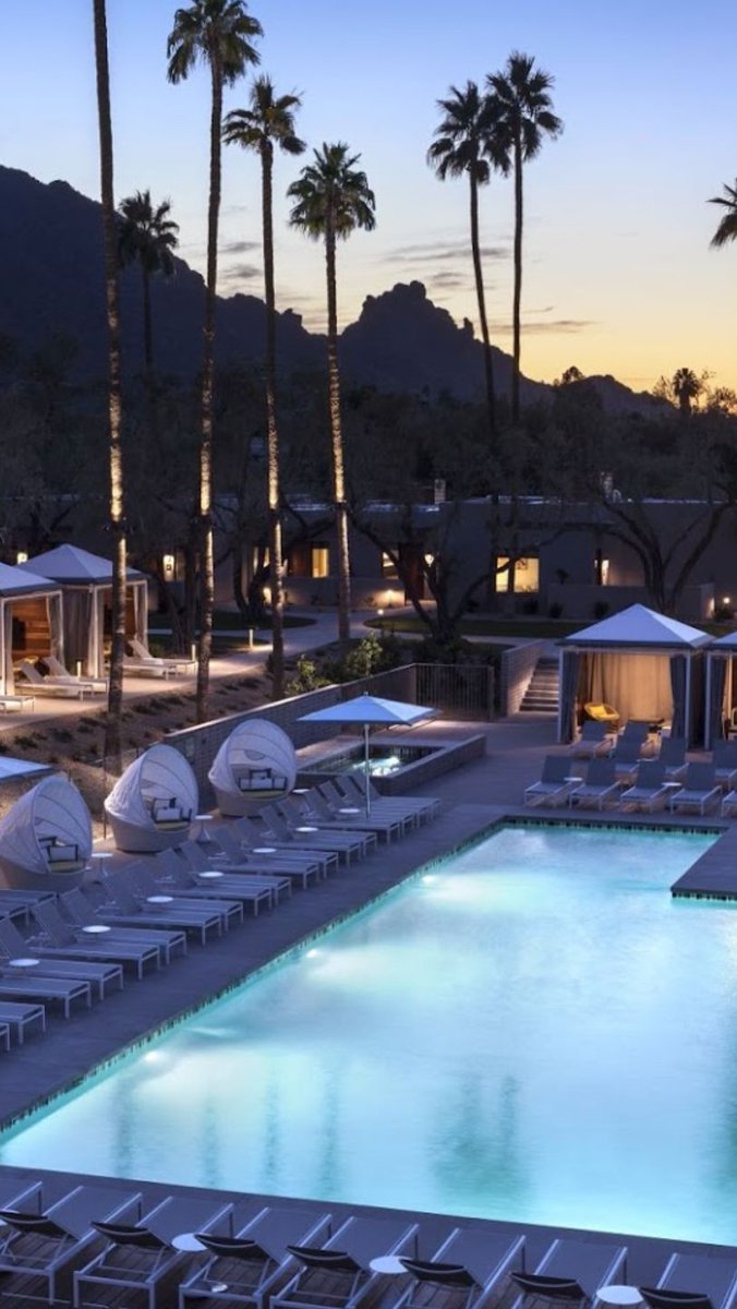 Ambientskies's tweet image. Catch a glimpse inside our filmmaker collective. As we look forward to 2021, we are filled with tremendous hope for the future and are grateful that we are still able to serve our clients and partners with the same level of care and creative power.