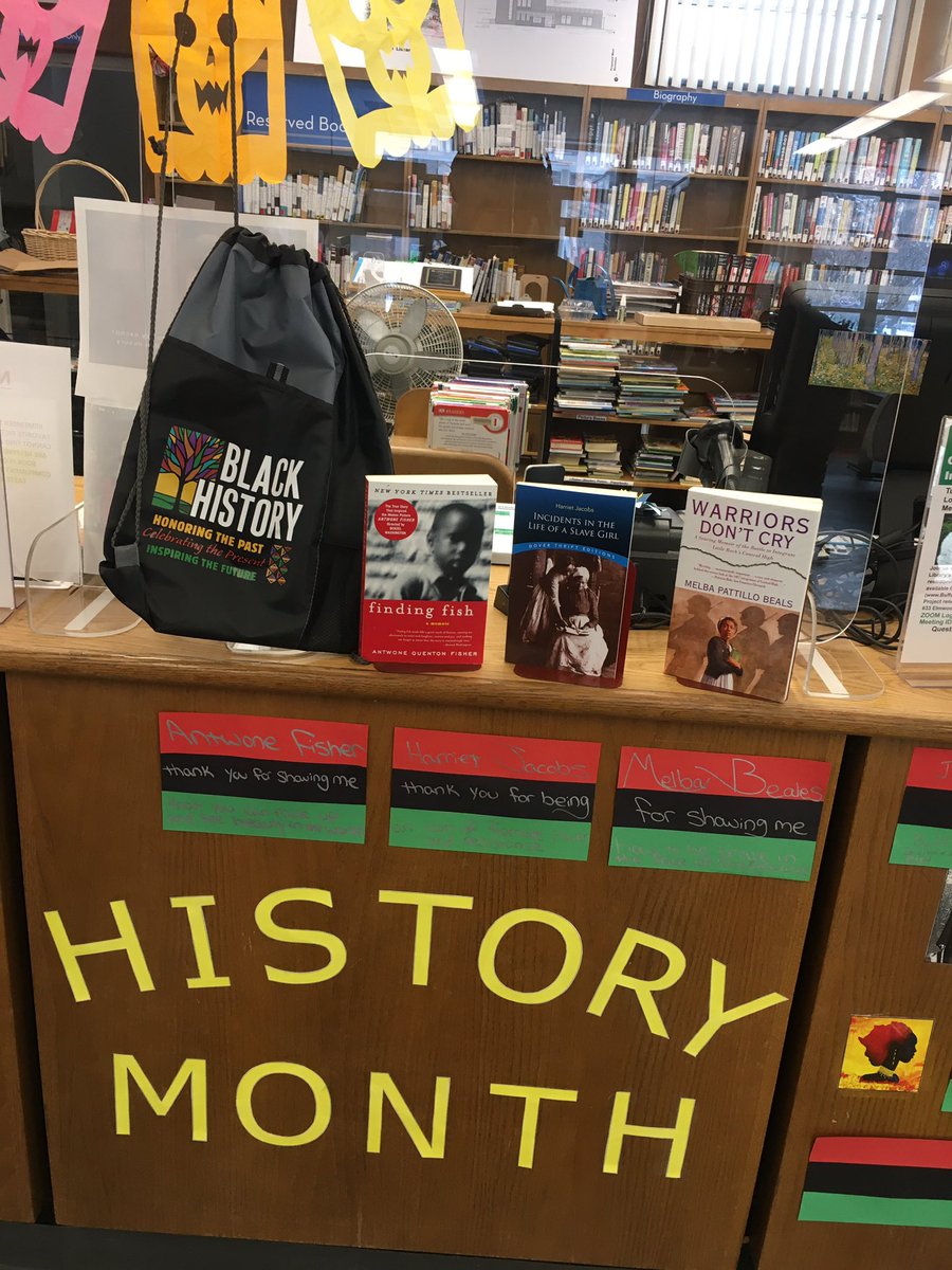 chaehawk's tweet image. My homie Dan at the Crane Branch blessed me wit a new pack 💪🏾🦾🙇🏾‍♂️🙏🏽❣️#Librariesrespond #TEAMWORK202WON