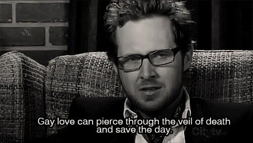 an entire episode dedicated to being gay & in love