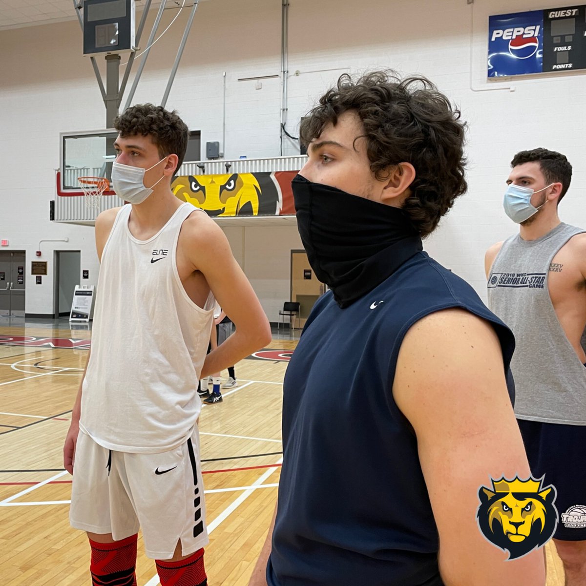 KingsMonarchs's tweet photo. MVB | Ohhh, hey there #KCMVB!! 

Got some pics of the boys back on the floor today! Still grinding, no matter what! 

#MVB https://t.co/0ZPJeEbauv