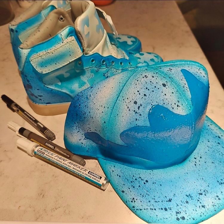 Can You Use Acrylic Paint on Shoes? - On Painting Art