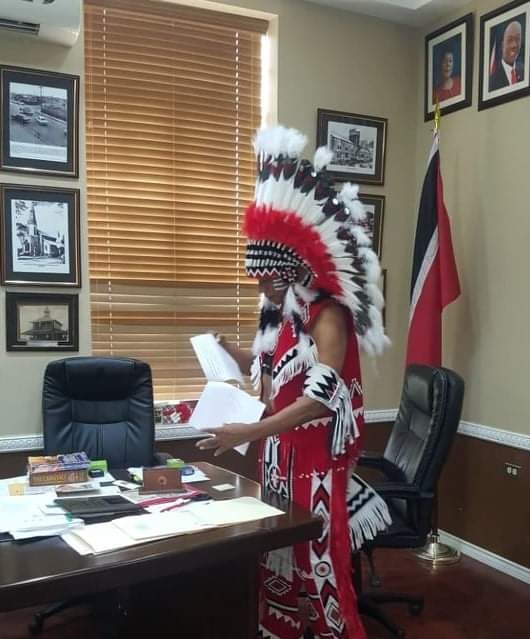 🇹🇹 #TrinidadCarnival2021 

The Mayor of San Fernando went to work in his traditional mas today. #CarnivalTuesday 🇹🇹🇹🇹🇹🇹