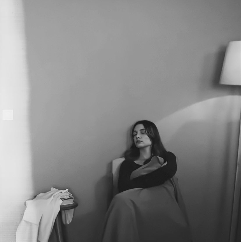 hoffnung22's tweet photo. şu ufacık sahnenin güzelliği🥺❤️
| #zeyat• #hekimoğlu | https://t.co/MhCBvCmCFe