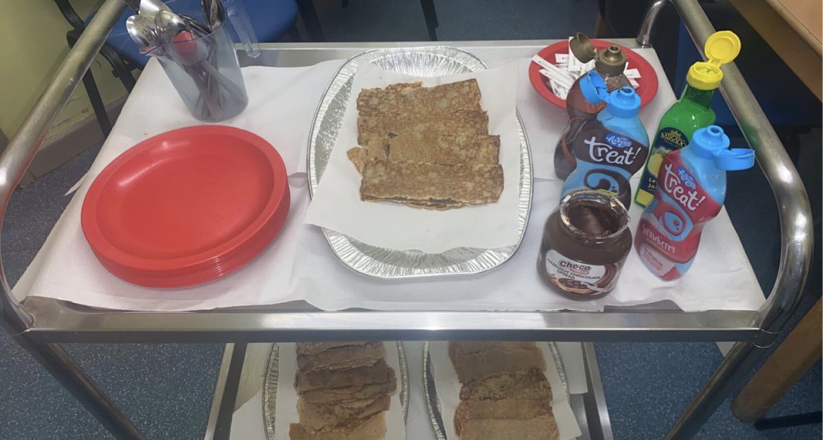 Our ladies and gents thoroughly enjoyed pancake day .. topping pancakes whilst enjoying a cuppa! 🥞 #teamkingsley @NWBoroughsNHS @Melissa_nwbh @AngelaJNwbh1 @claire3481