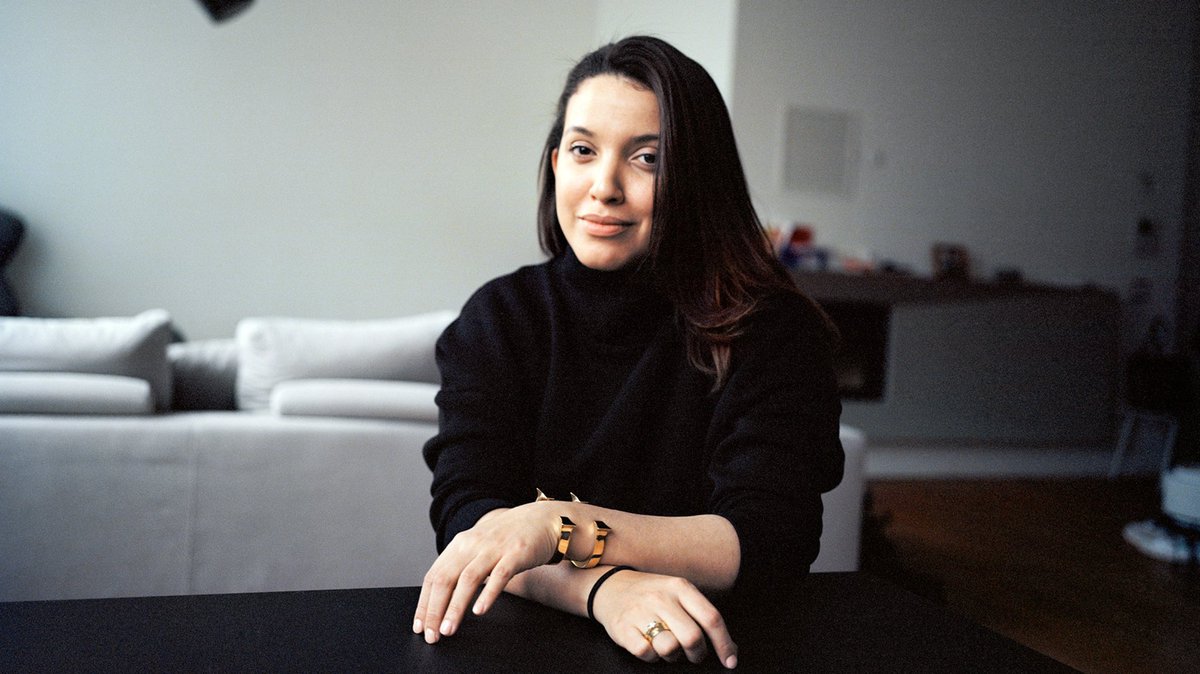 3} Co-Founder Majorie Hernandez worked in as an architect and innovation consultant before becoming a Swiss and German brand strategist. She then created EY’ Digital Innov Lab where she worked closely on Ethereum and with the IOTA foundation.