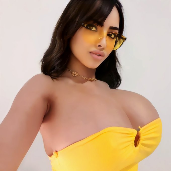 Insta https://t.co/UfNnSb4e6s ?
OnlyFans https://t.co/DyCCEcCdFb ? https://t.co/c6CGtgVgha